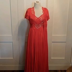 Red Peignoir Set